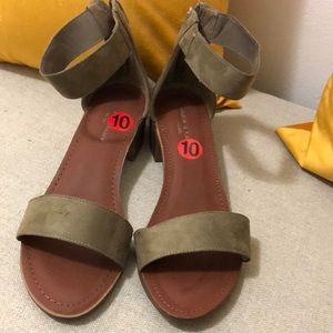 Rock & Candy sandals with small heel